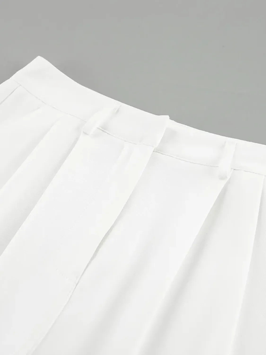 Calça Feminina Pantalona Branca Cintura Alta com Fecho e Zíper – Carolina