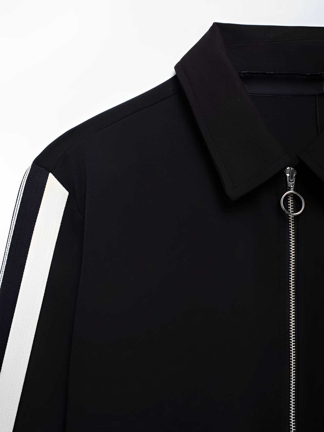 Conjunto Feminino Casual Esportivo com Jaqueta de Zíper e Calça com Listras Brancas Laterais – Débora