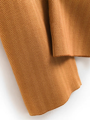 Calça Feminina Wide de Lã Texturizada com Cadarço na Cintura – Marina