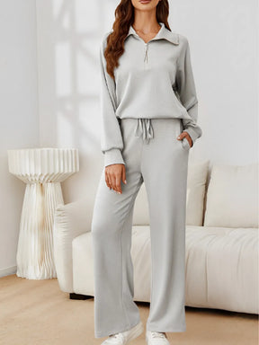 Conjunto Feminino com Suéter Gola Alta Ajustável e Calça Cintura Média com Ajuste de Cordão – Fabiana