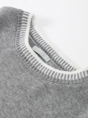 Conjunto Feminino com Suéter e Calça com Detalhes em Crochê – Sabrina