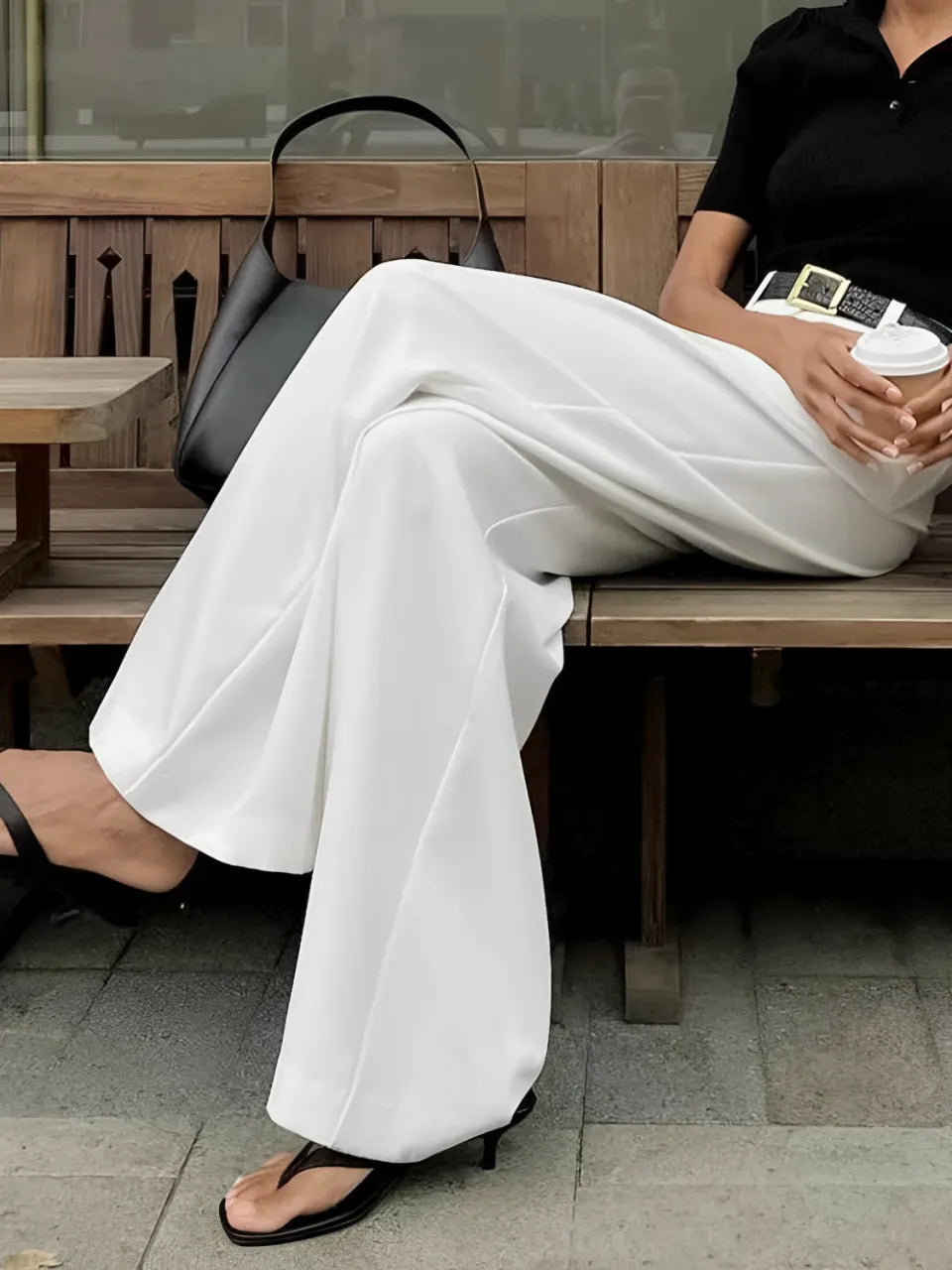 Calça Feminina Pantalona Branca Cintura Alta com Fecho e Zíper – Carolina