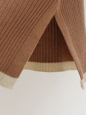 Conjunto Feminino de Tricô com Suéter de Gola Alta Listrado e Calça Confortável – Daniela