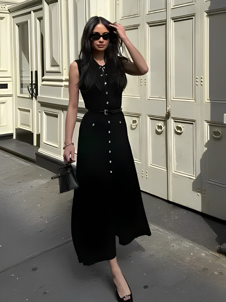 Vestido Feminino Midi de Tricô Sem Mangas com Abertura de Botões – Sara