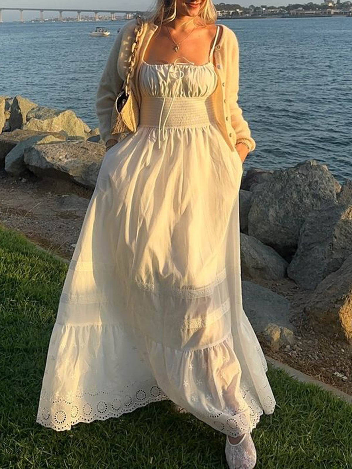 Vestido Longo Franzido com Bordado – Inês